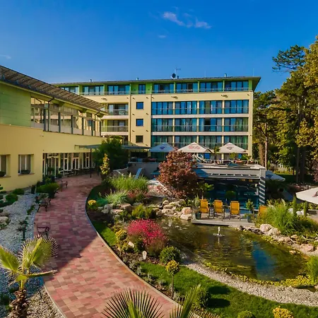 Sungarden Wellness 4*