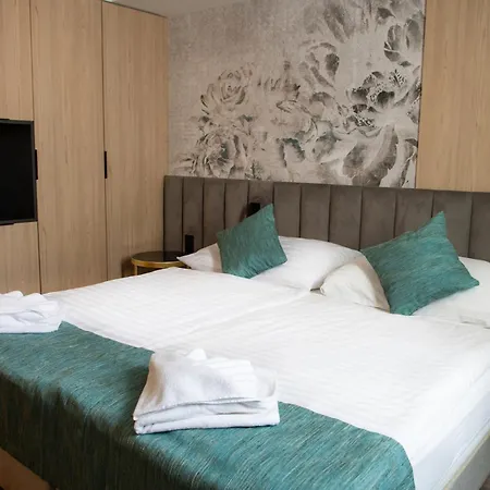 Otel Sungarden Wellness Siofok