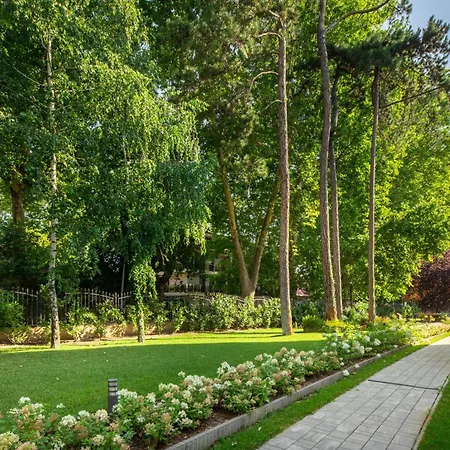 Sungarden Wellness 4* Siófok