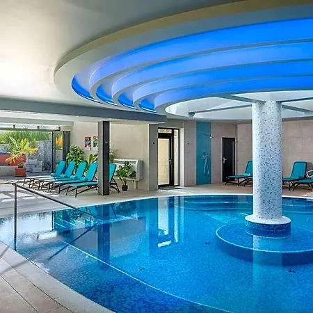 Sungarden Wellness Hotel 4*